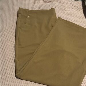 Source Unknown Wide Leg Pants in Olive